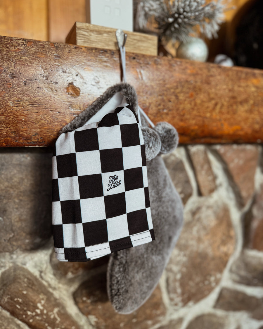 Checkered Cursive Gaiter